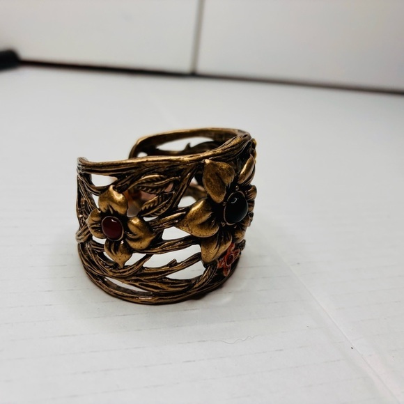 New LUCKY BRAND Chunky Flower Cuff - Picture 2 of 5